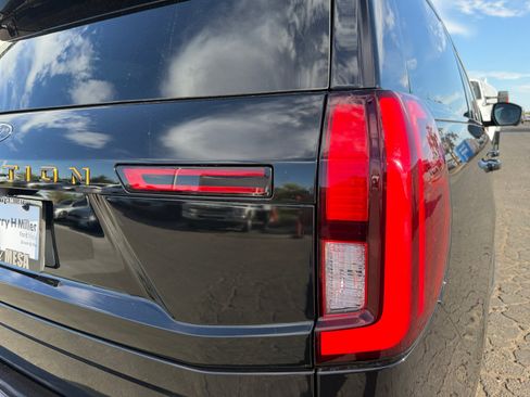 Certified 2026 Ford Expedition Tremor AWD/4WD image 31