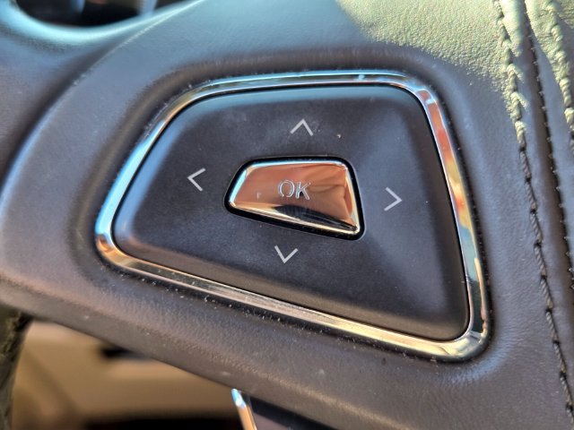 Used 2017 Lincoln MKZ Reserve FWD image 30