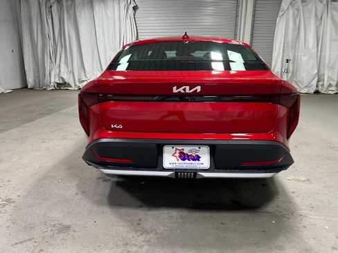 Used 2025 Kia K4 FWD image 6