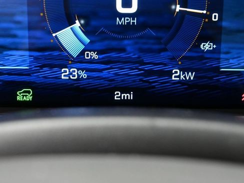 New 2027 Chevrolet Bolt LT w/ Comfort Package FWD image 43
