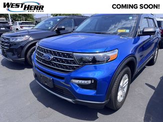Used 2021 Ford Explorer XLT w/ Equipment Group 202A AWD/4WD video 1