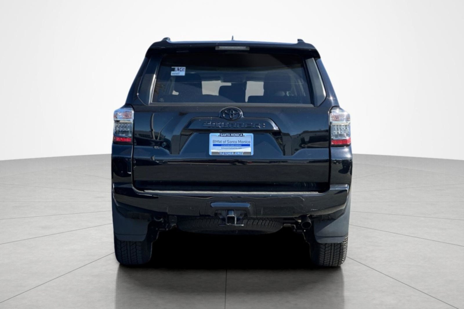 Used 2024 Toyota 4Runner SR5 Premium w/ Moonroof Package AWD/4WD image 4