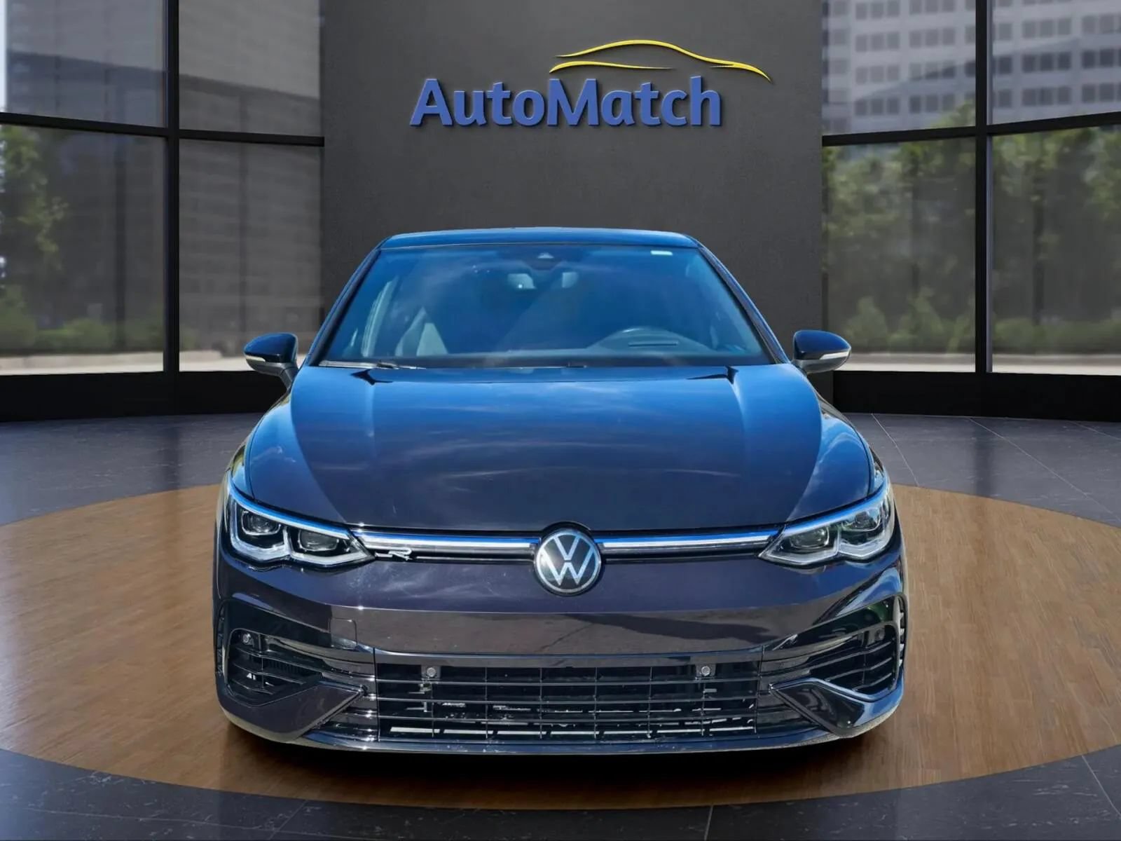 Used 2024 Volkswagen Golf R AWD/4WD image 2
