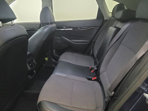 Used 2023 Kia Seltos S AWD/4WD image 18