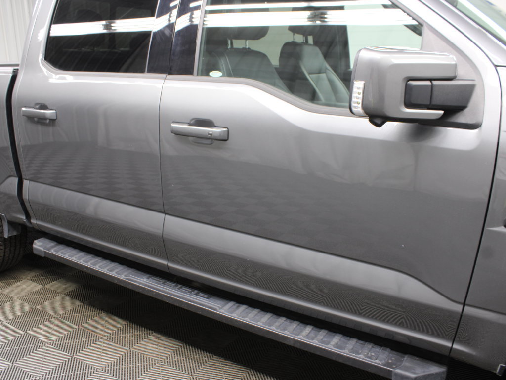 Used 2025 Ford F150 Lariat AWD/4WD image 43