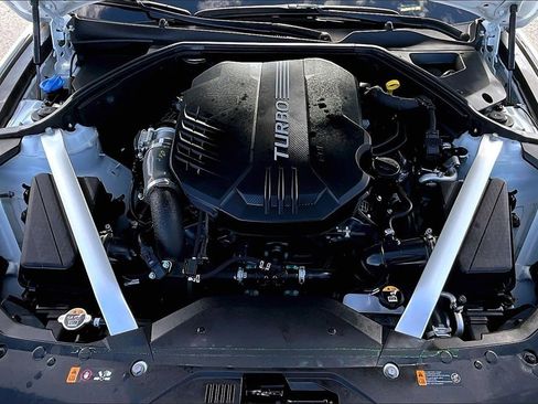 Used 2025 Genesis G70 3.3T Advanced w/ Sport Prestige Package image 9