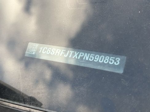 Certified 2023 RAM 1500 Laramie image 32