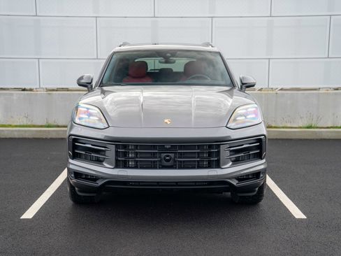 New 2026 Porsche Cayenne AWD/4WD image 6