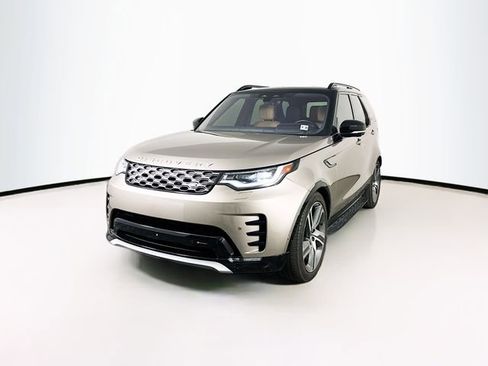 Used 2023 Land Rover Discovery Metropolitan Edition AWD/4WD image 1