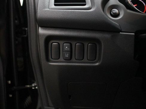 Used 2024 Mitsubishi Outlander Sport ES image 9