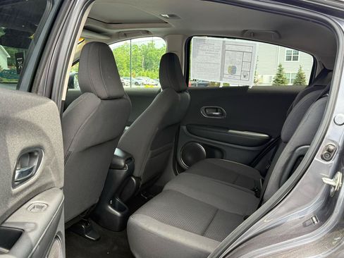 Used 2020 Honda HR-V EX image 11