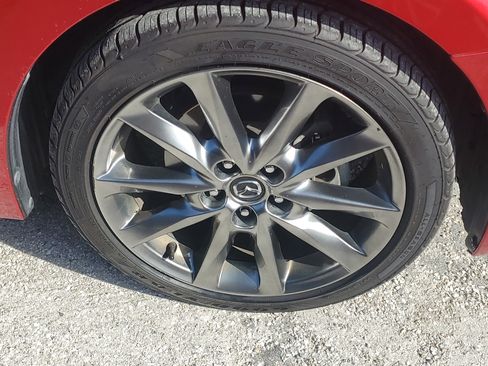 Used 2018 MAZDA MAZDA3 Touring FWD image 4