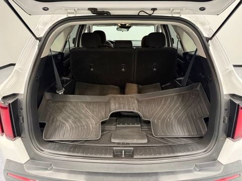 Used 2022 Kia Sorento LX FWD image 35