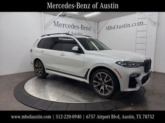 Used 2021 BMW X7 M50i video 1
