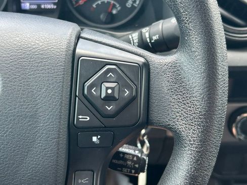 Used 2023 Toyota Tacoma SR AWD/4WD image 34