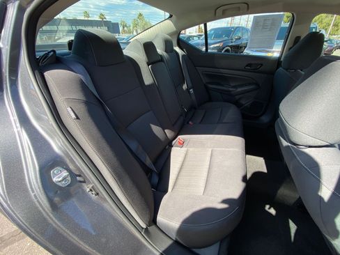 Used 2025 Nissan Altima 2.5 SV image 39