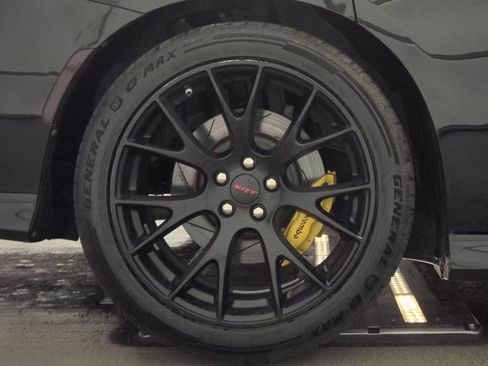 Used 2019 Dodge Charger Scat Pack w/ Dynamics Package image 9