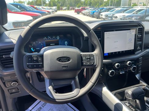 New 2025 Ford F150 XLT w/ Equipment Group 301A Standard image 9