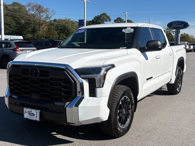 Used 2026 Toyota Tundra SR5 w/ TRD Off-Road Package AWD/4WD 360° Tour