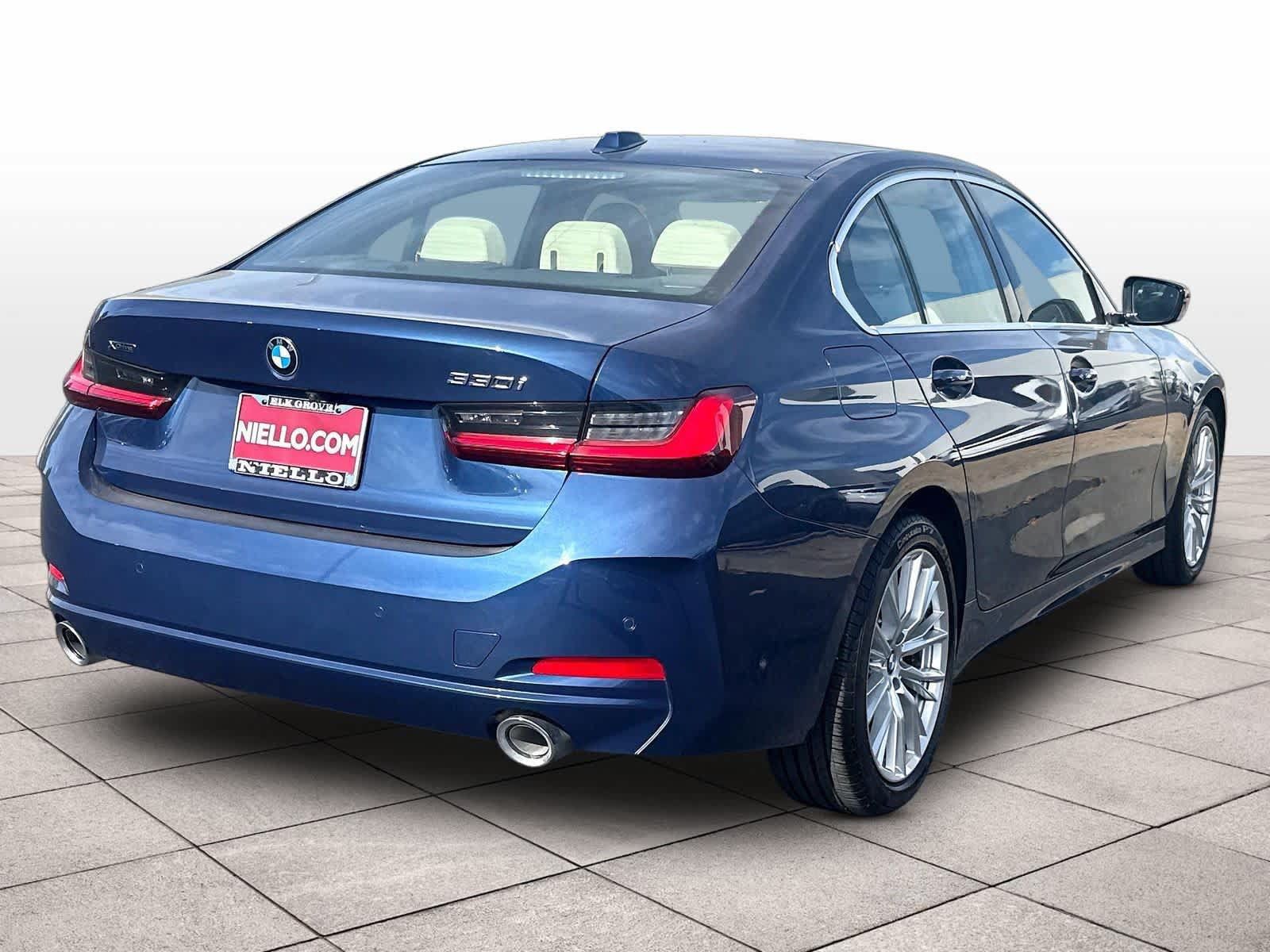 Used 2024 BMW 330i xDrive Sedan AWD/4WD image 9