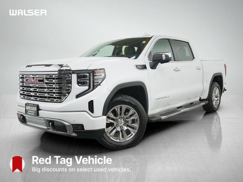 Used 2022 GMC Sierra 1500 Denali w/ Technology Package AWD/4WD image 1
