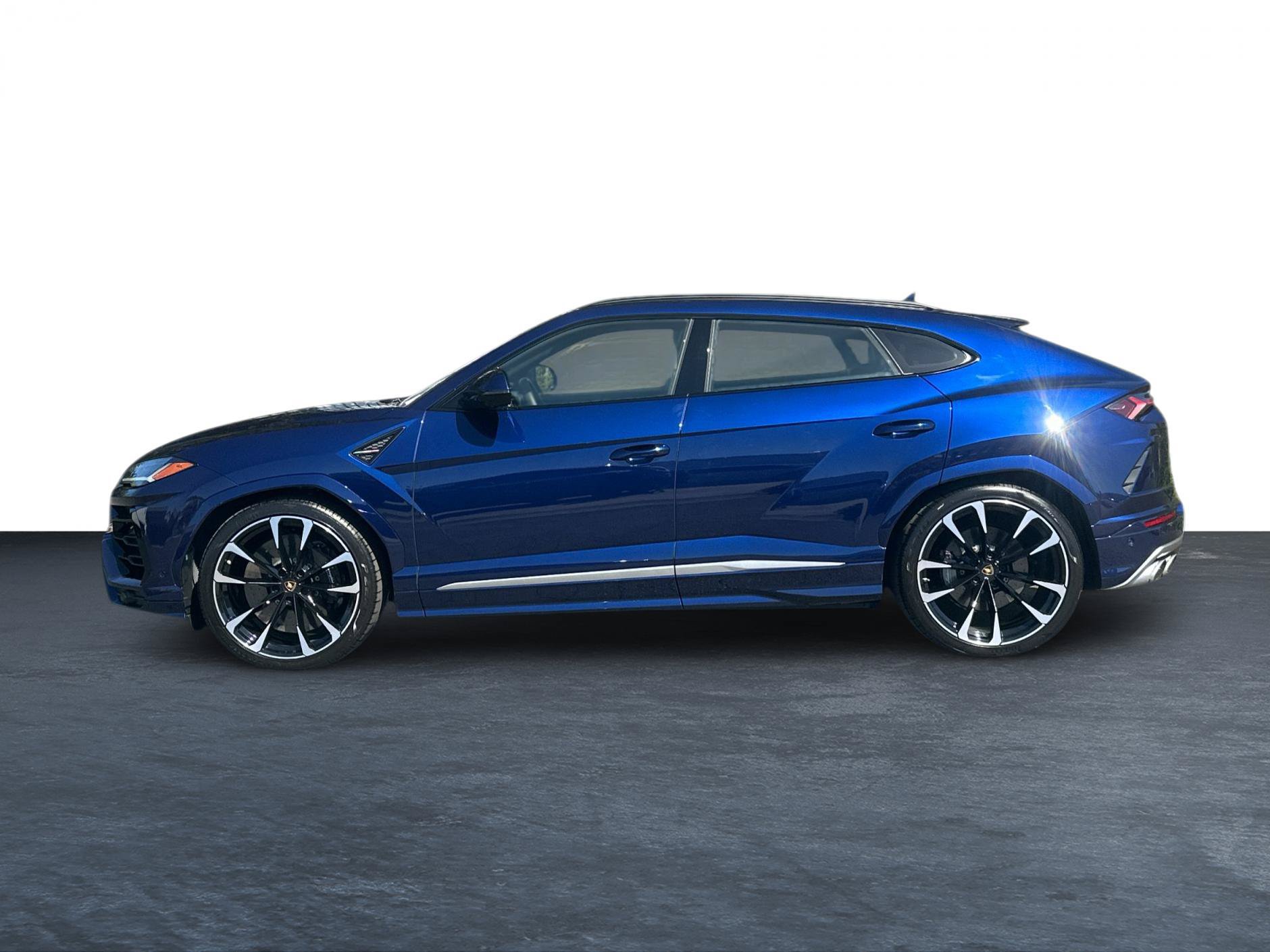 Used 2020 Lamborghini Urus AWD/4WD image 11