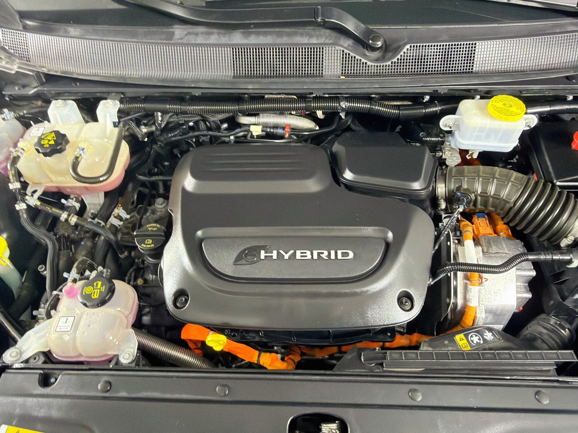 Used 2023 Chrysler Pacifica Touring-L FWD image 35