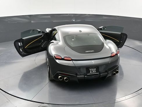 Used 2022 Ferrari Roma image 37