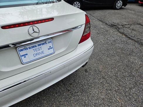 Used 2008 Mercedes-Benz E 350 Sedan image 11