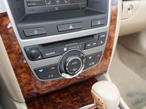 Used 2007 Jaguar XK Convertible RWD image 21