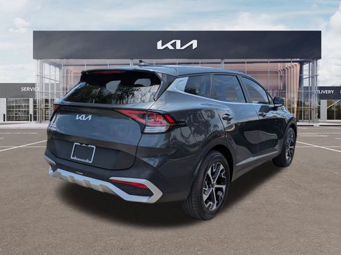 Certified 2024 Kia Sportage EX FWD image 4