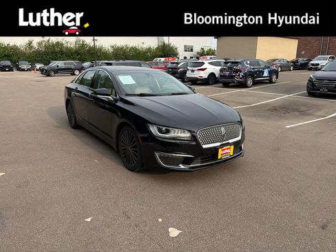 Used 2018 Lincoln MKZ Reserve w/ Technology Package FWD image 1