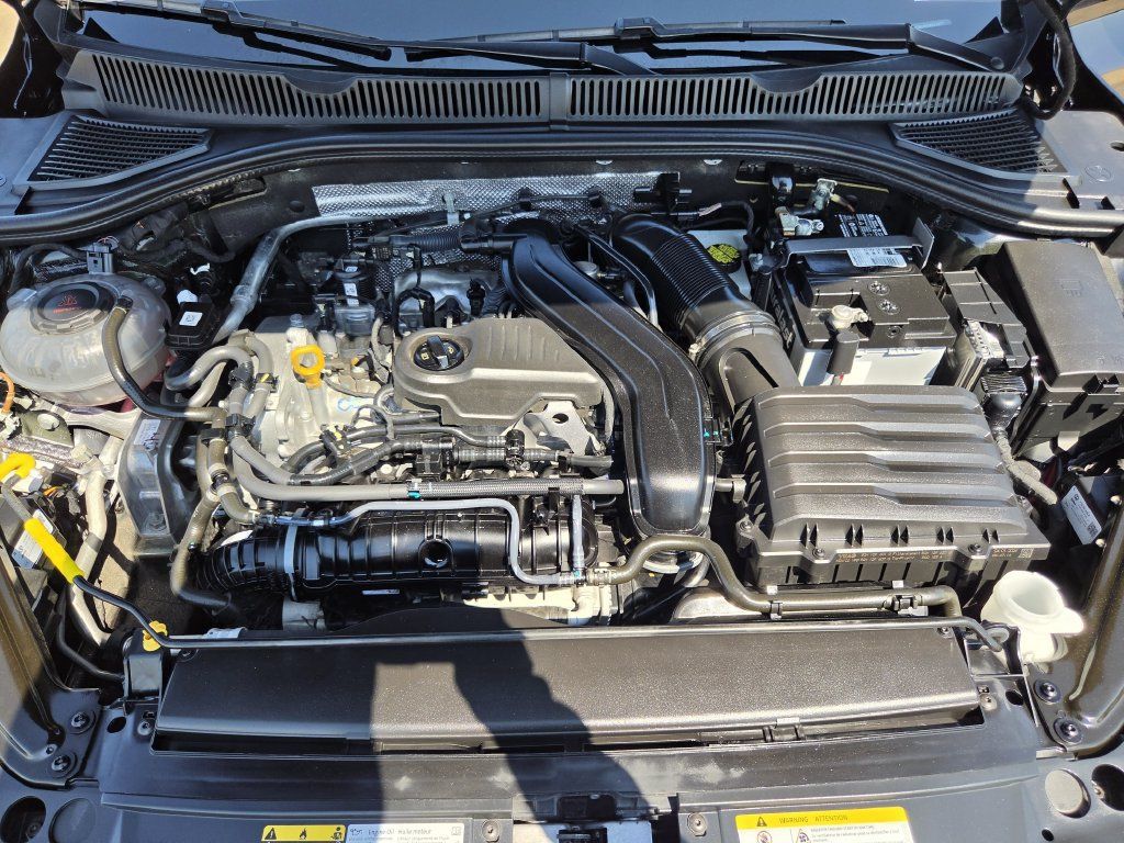 Used 2024 Volkswagen Jetta SE FWD image 30