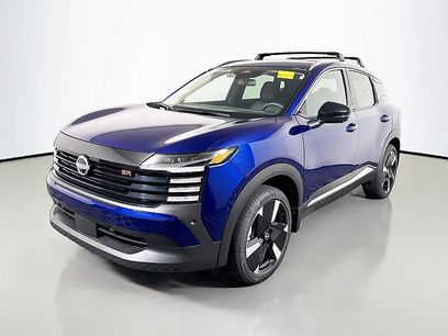 New 2026 Nissan Kicks SR w/ Cold Weather Package