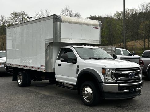 Used 2020 Ford F550 2WD Regular Cab Super Duty image 4