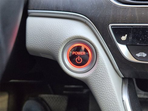 Used 2018 Honda Accord EX-L image 21