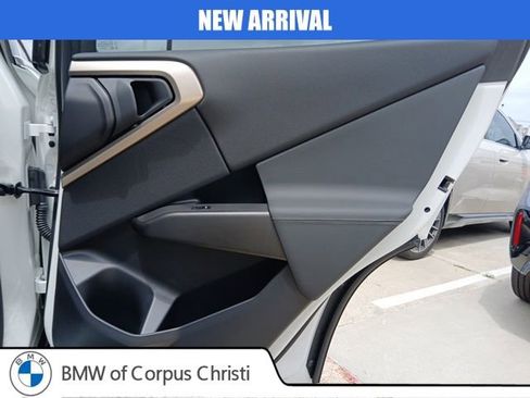 Used 2025 BMW X3 xDrive30i image 11