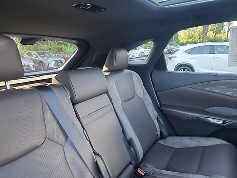 Certified 2025 Lexus RX 450h AWD w/ Convenience Package image 17