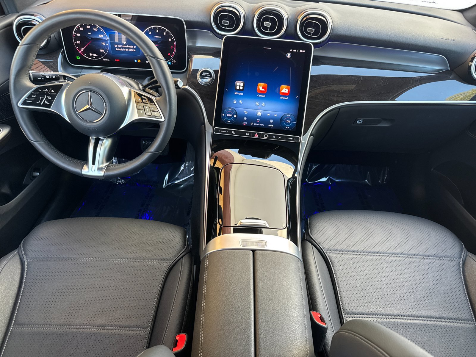 Certified 2026 Mercedes-Benz GLC 300 4MATIC image 13