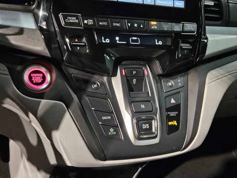 Used 2019 Honda Odyssey EX-L image 31