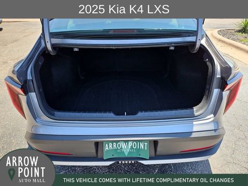 Used 2025 Kia K4 FWD image 17