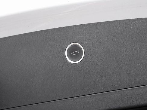 Used 2020 Tesla Model X Long Range image 63