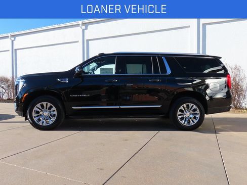New 2026 GMC Yukon XL Denali AWD/4WD image 4