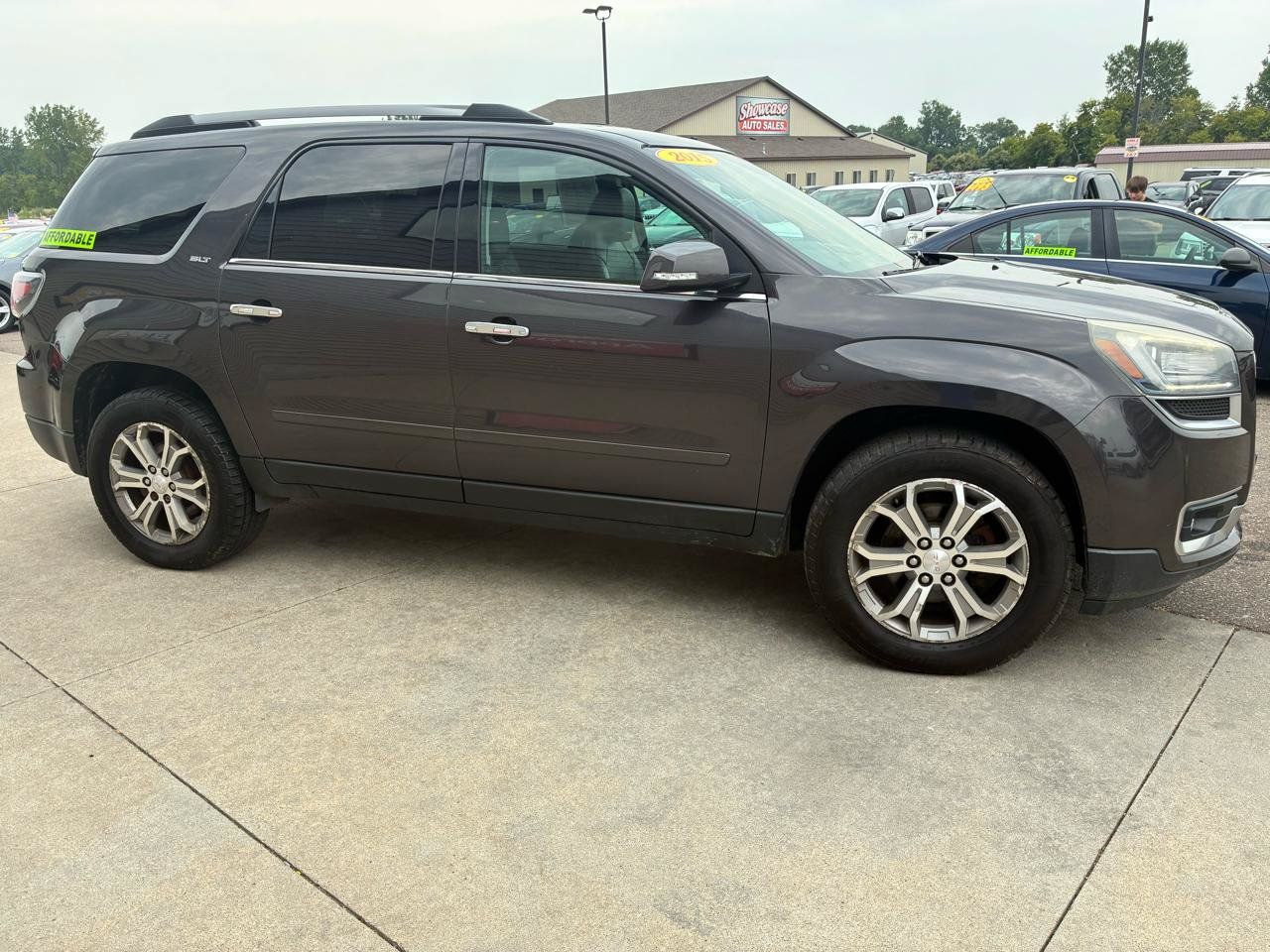 Used 2015 GMC Acadia SLT AWD/4WD image 4