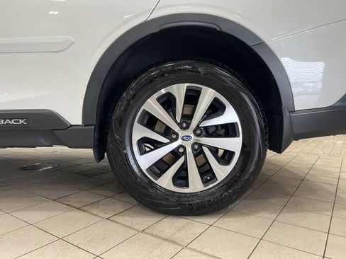 Used 2020 Subaru Outback Premium AWD/4WD image 24