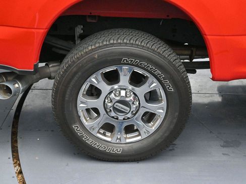 Used 2022 Ford F250 Lariat w/ Chrome Package image 35