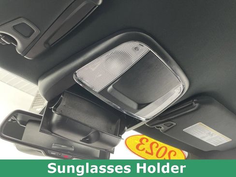 Used 2023 Dodge Charger SXT w/ Blacktop Package image 36