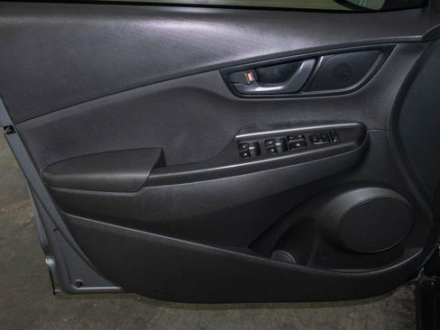 Used 2021 Hyundai Kona SEL w/ Cargo Package image 10