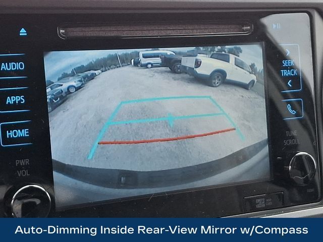 Used 2018 Toyota Tacoma TRD Sport AWD/4WD image 13