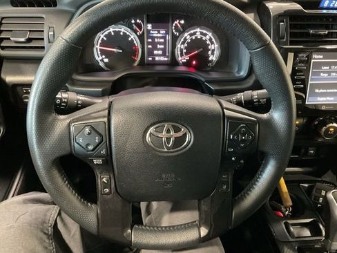 Used 2023 Toyota 4Runner TRD Off-Road AWD/4WD image 13